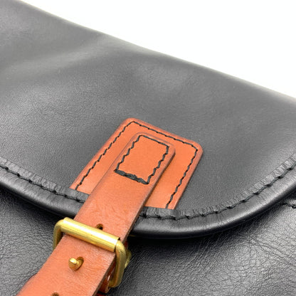 【中古品】【メンズ/レディース】 HERZ ヘルツ LEATHER SHOULDER BAG レザー ショルダーバッグ カバン 188-260929-ko-20-teih カラー：ブラック/ブラウン 万代Net店