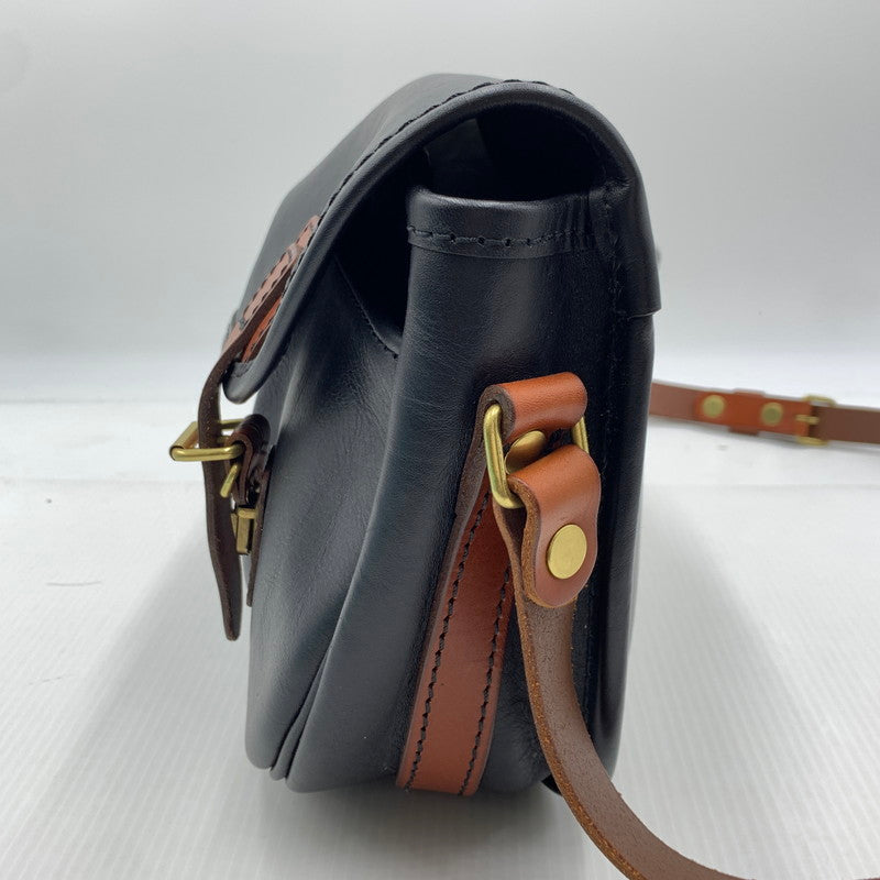 【中古品】【メンズ/レディース】 HERZ ヘルツ LEATHER SHOULDER BAG レザー ショルダーバッグ カバン 188-260929-ko-20-teih カラー：ブラック/ブラウン 万代Net店