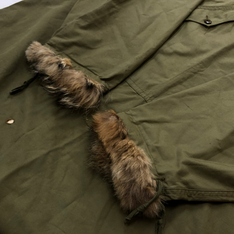 【現状渡し品】【メンズ】 U.S.ARMY アメリカ軍 40’s VINTAGE REVERSIBLE SNOW PARKA 40年代 ヴィンテージ リバーシブル スノーパーカ 145-260929-sa-33-teih サイズ：L カラー：カーキ 万代Net店