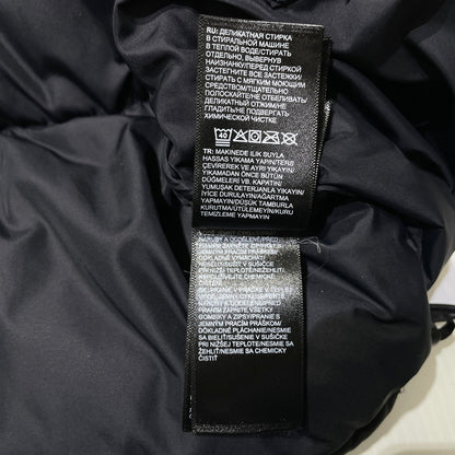 【中古品】【メンズ】 THE NORTH FACE ザ・ノースフェイス 1996 RETRO NUPTSE JACKET NF0A3C8D レトロ ヌプシ ジャケット アウター ダウンジャケット 144-261005-yo-09-teih サイズ：M カラー：ブラック 万代Net店