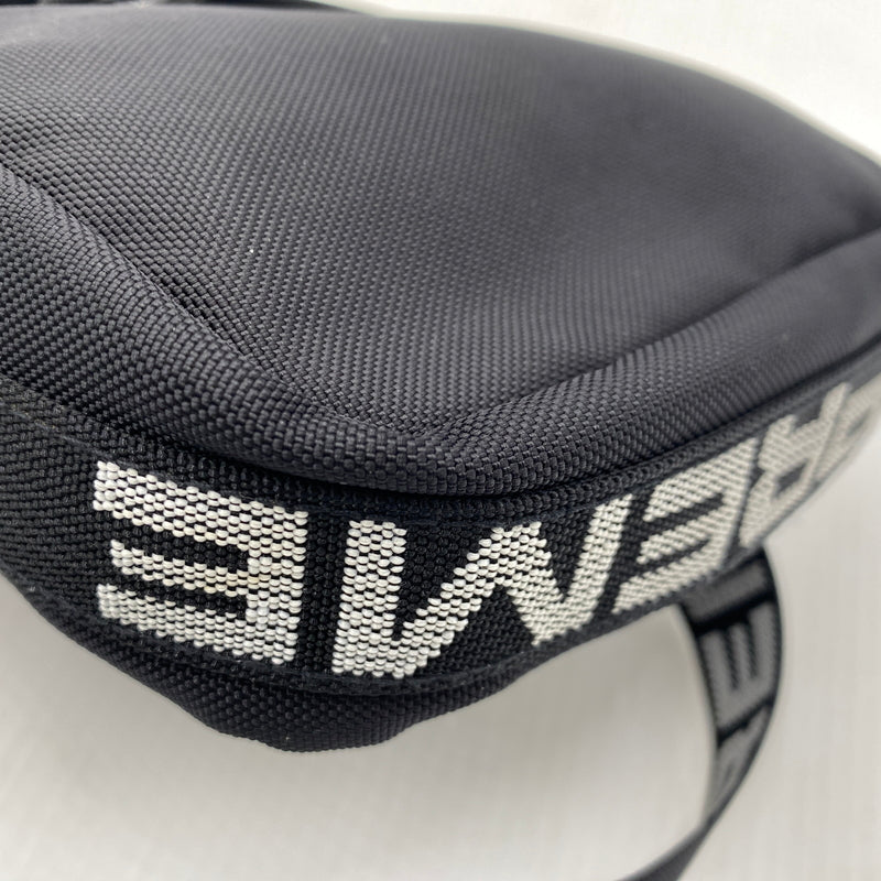 【中古品】【メンズ】 SUPREME シュプリーム 18SS SHOULDER BAG 2018年春夏 ショルダー バッグ 鞄 149-261004-sa-22-teih カラー：ブラック 万代Net店