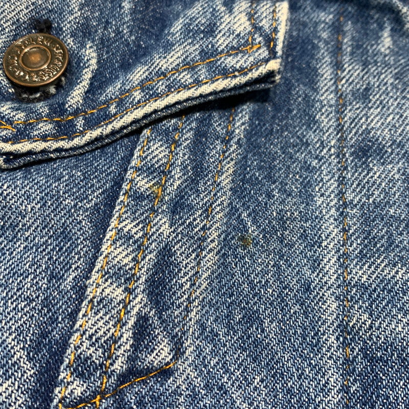 【中古品】【メンズ】 Levi's リーバイス DENIM TRACKER JACKET 70505-0213 デニム トラッカー ジャケット ライトアウター Gジャン 145-261001-ko-08-teih サイズ：38 カラー：インディゴ 万代Net店