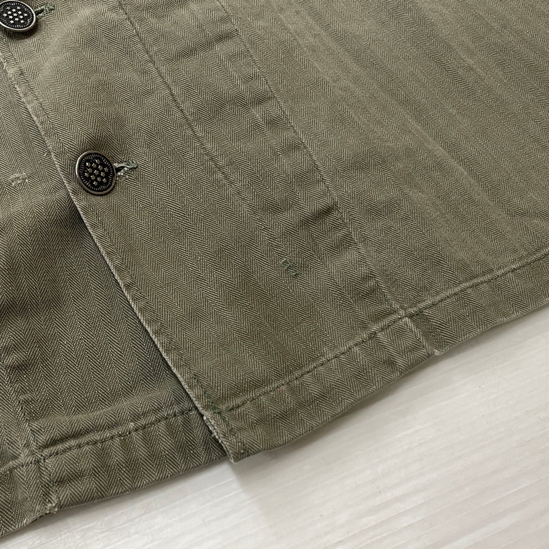 【現状渡し品】【メンズ】 U.S.ARMY アメリカ軍 HBT JACKET M-1943 エイチビーティ ジャケット アウター 145-261001-sa-08-teih サイズ：78R カラー：カーキ 万代Net店