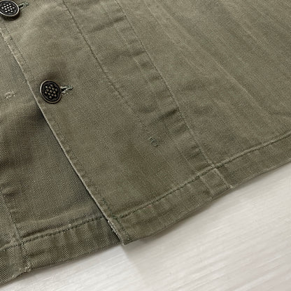 【現状渡し品】【メンズ】 U.S.ARMY アメリカ軍 HBT JACKET M-1943 エイチビーティ ジャケット アウター 145-261001-sa-08-teih サイズ：78R カラー：カーキ 万代Net店