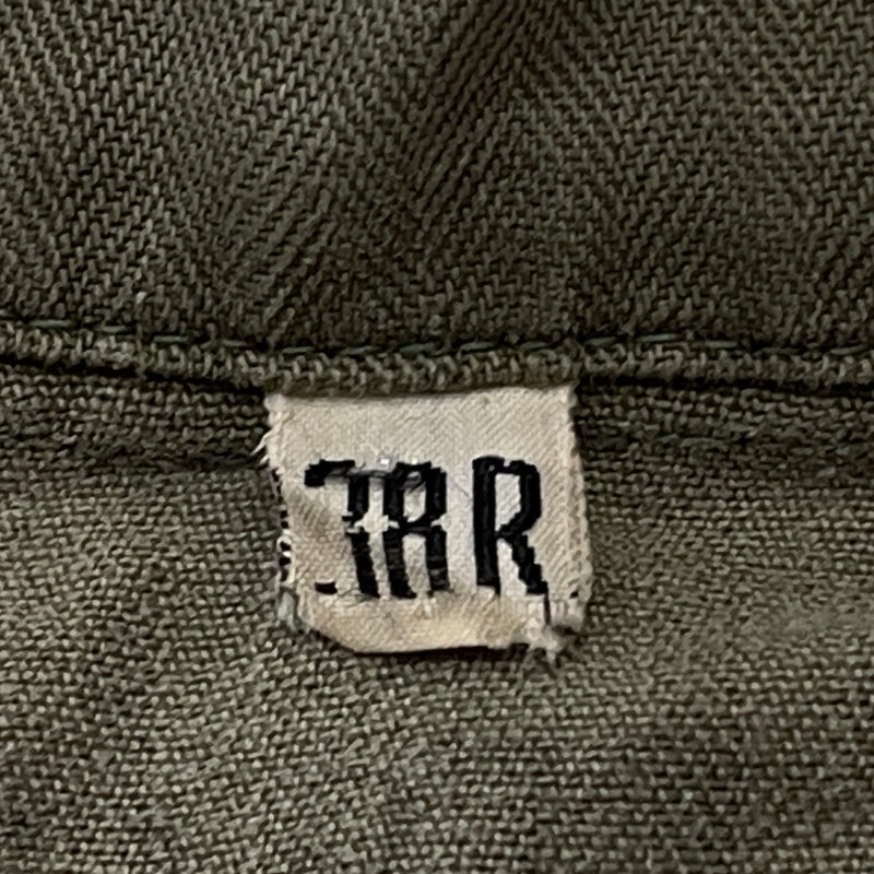 【現状渡し品】【メンズ】 U.S.ARMY アメリカ軍 HBT JACKET M-1943 エイチビーティ ジャケット アウター 145-261001-sa-08-teih サイズ：78R カラー：カーキ 万代Net店