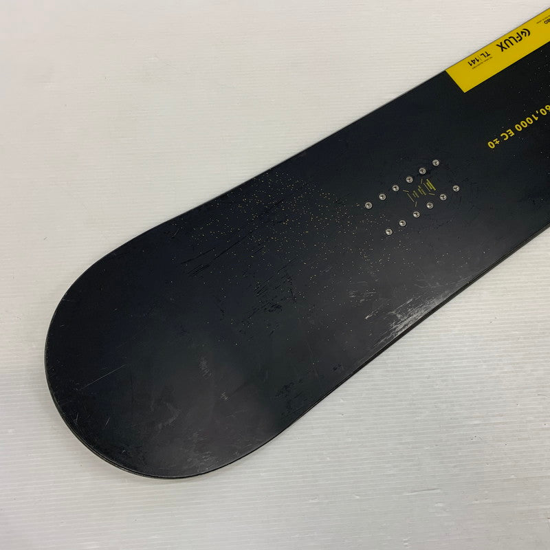【中古品】【メンズ/レディース】 FLUX フラックス TRI-AXIAL-GLASS FIBER TL 141 SNOWBOARD スノーボード ウィンタースポーツ 141 117-261005-ko-02-teih カラー：ブラック 万代Net店