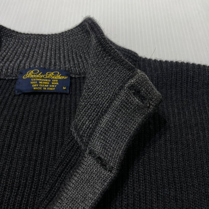 【中古品】【メンズ】 BROOKS BROTHERS ブルックスブラザーズ HALF BUTTON KNIT ハーフ ボタン ニット 長袖 トップス 145-261005-yo-14-teih サイズ：M カラー：ブラック 万代Net店