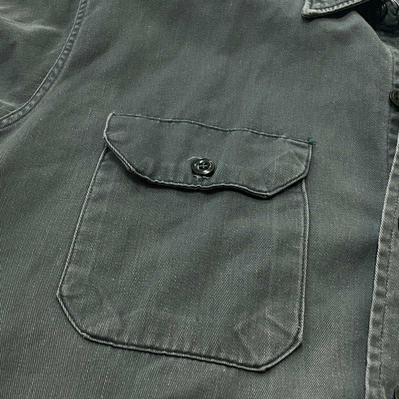 【現状渡し品】【メンズ】 OLD KENTUCKY オールド ケンタッキー 50’s-60’s VINTAGE WORK SHIRT 50～60年代 ヴィンテージ ワーク シャツ 長袖 トップス 145-261004-sa-15-teih サイズ：不明 カラー：カーキ 万代Net店