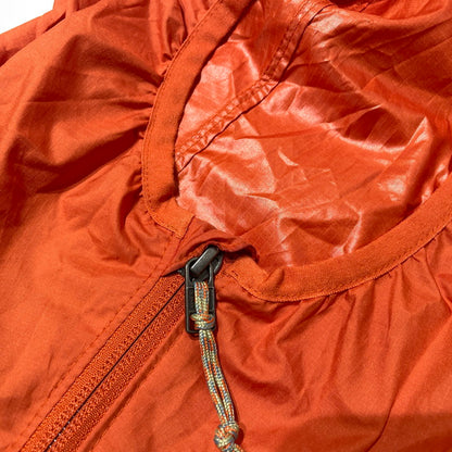 【中古品】【メンズ】 PATAGONIA パタゴニア LIGHT & VARIABLE JACKET 20495SP26 ライト アンド バリアブル ジャケット ライトアウター 144-261005-yo-04-teih サイズ：S カラー：オレンジ 万代Net店