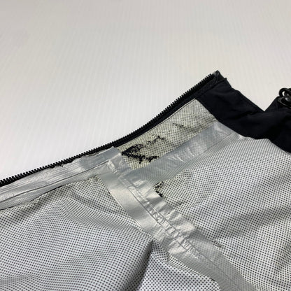 【現状渡し品】【メンズ】 F.C.R.B. エフシーアールビー TOUR JACKET FCRB-178031 ツアージャケット ライトアウター ナイロンパーカー 142-261006-ko-14-teih サイズ：L カラー：ブラック/グレー 万代Net店