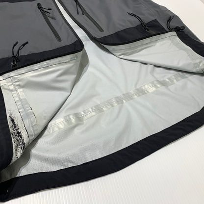 【現状渡し品】【メンズ】 F.C.R.B. エフシーアールビー TOUR JACKET FCRB-178031 ツアージャケット ライトアウター ナイロンパーカー 142-261006-ko-14-teih サイズ：L カラー：ブラック/グレー 万代Net店