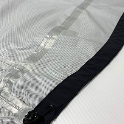 【現状渡し品】【メンズ】 F.C.R.B. エフシーアールビー TOUR JACKET FCRB-178031 ツアージャケット ライトアウター ナイロンパーカー 142-261006-ko-14-teih サイズ：L カラー：ブラック/グレー 万代Net店
