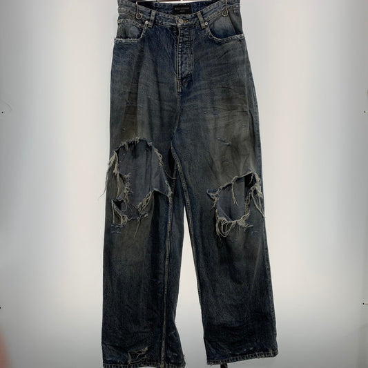 【中古品】【メンズ】 BALENCIAGA バレンシアガ DISTRESSED BAGGY JEANS TDB0 745213 TNW01 4974 ディストレスト バギー ジーンズ ボトムス デニムパンツ ダメージ加工 152-261006-ko-23-teih サイズ：XS カラー：インディゴ 万代Net店