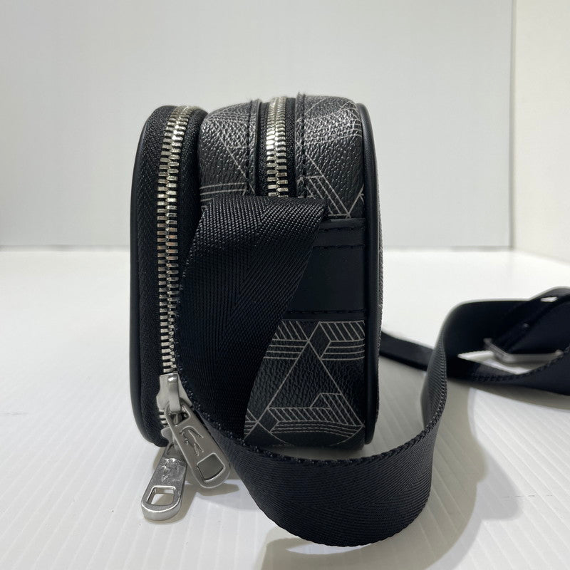 【中古品】【メンズ】 LACOSTE ラコステ THE BLEND MONOGRAM REPORTER BAG NH5283LX ザ ブレンド モノグラムコンビレポーターバッグ カバン 188-261009-yo-07-teih カラー：ブラック 万代Net店