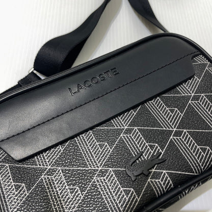 【中古品】【メンズ】 LACOSTE ラコステ THE BLEND MONOGRAM REPORTER BAG NH5283LX ザ ブレンド モノグラムコンビレポーターバッグ カバン 188-261009-yo-07-teih カラー：ブラック 万代Net店