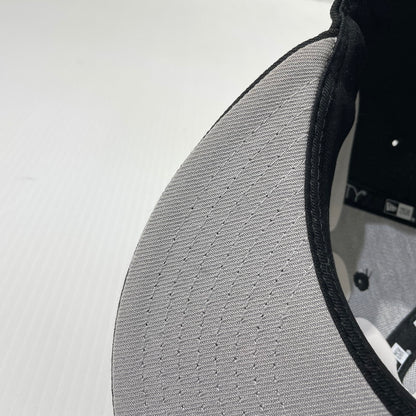 【中古品】【メンズ】 SUPREME シュプリーム × SWAROVSKI スワロフスキー 別注コラボ 25AW S LOGO NEW ERA ”BLACK” Sロゴ ニューエラ キャップ 帽子 185-261009-yo-14-teih サイズ：7 1/2(59.6cm) カラー：ブラック 万代Net店