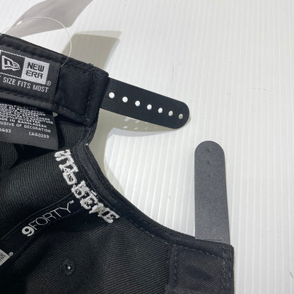 【中古品】【メンズ】 SUPREME シュプリーム 25AW SHARP SPELLOUT ADJUSTABLE NEW ERA CAP シャープ スペルアウト アジャスタブル ニューエラ キャップ 帽子 185-261009-yo-13-teih サイズ：ONE SIZE カラー：ブラック 万代Net店