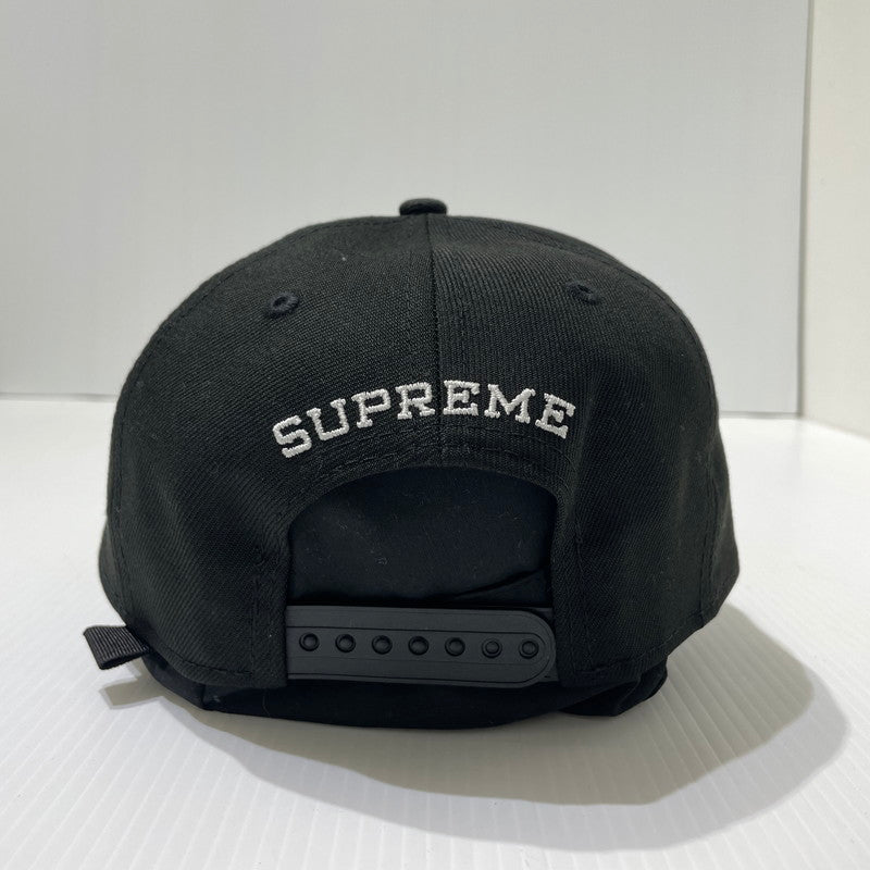 【中古品】【メンズ】 SUPREME シュプリーム 25AW SHARP SPELLOUT ADJUSTABLE NEW ERA CAP シャープ スペルアウト アジャスタブル ニューエラ キャップ 帽子 185-261009-yo-13-teih サイズ：ONE SIZE カラー：ブラック 万代Net店