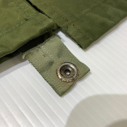 【現状渡し品】【メンズ】 UNKNOWN CANADIAN ARMY MK-2 JACKET 8415-21-870-5575 カナディアン アーミー MK-2ジャケット ライトアウター ミリタリーコート 145-261006-ko-16-teih サイズ：R-S カラー：カーキ系 万代Net店