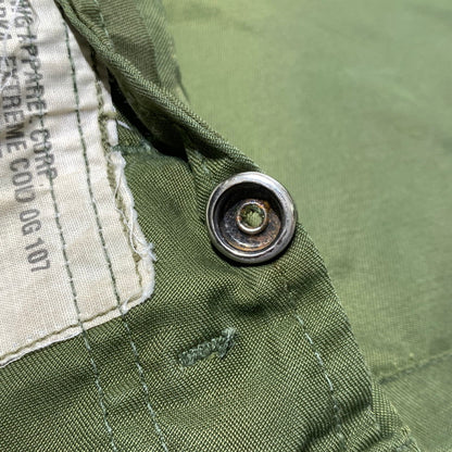 【現状渡し品】【メンズ】 UNKNOWN CANADIAN ARMY MK-2 JACKET 8415-21-870-5575 カナディアン アーミー MK-2ジャケット ライトアウター ミリタリーコート 145-261006-ko-16-teih サイズ：R-S カラー：カーキ系 万代Net店