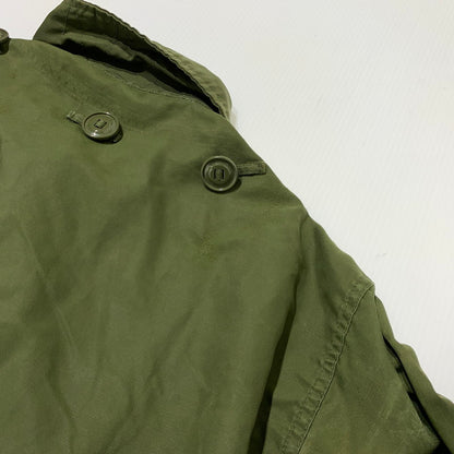 【現状渡し品】【メンズ】 UNKNOWN CANADIAN ARMY MK-2 JACKET 8415-21-870-5575 カナディアン アーミー MK-2ジャケット ライトアウター ミリタリーコート 145-261006-ko-16-teih サイズ：R-S カラー：カーキ系 万代Net店