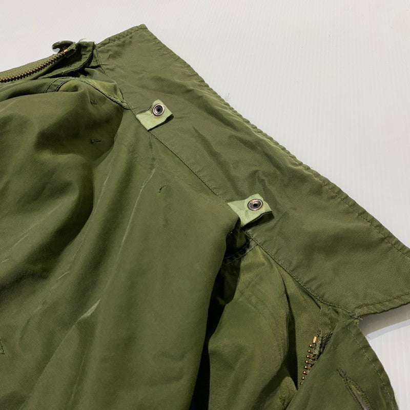 【現状渡し品】【メンズ】 UNKNOWN CANADIAN ARMY MK-2 JACKET 8415-21-870-5575 カナディアン アーミー MK-2ジャケット ライトアウター ミリタリーコート 145-261006-ko-16-teih サイズ：R-S カラー：カーキ系 万代Net店
