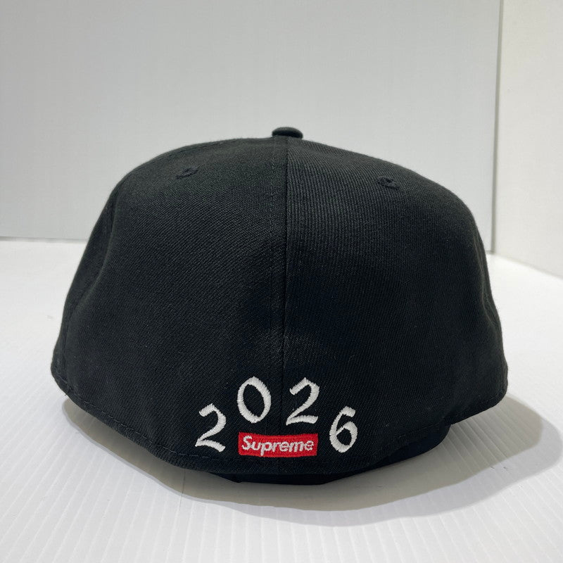【中古品】【メンズ】 SUPREME シュプリーム 26SS DEVIL SLOGO NEWERA CAP デビル Sロゴ ニューエラ キャップ 帽子 185-261009-yo-11-teih サイズ：7 5/8(60.6cm) カラー：ブラック 万代Net店