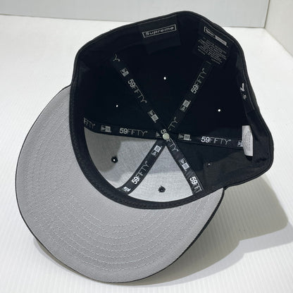 【中古品】【メンズ】 SUPREME シュプリーム 26SS DEVIL SLOGO NEWERA CAP デビル Sロゴ ニューエラ キャップ 帽子 185-261009-yo-11-teih サイズ：7 5/8(60.6cm) カラー：ブラック 万代Net店