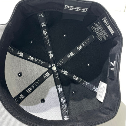 【中古品】【メンズ】 SUPREME シュプリーム 26SS DEVIL SLOGO NEWERA CAP デビル Sロゴ ニューエラ キャップ 帽子 185-261009-yo-11-teih サイズ：7 5/8(60.6cm) カラー：ブラック 万代Net店