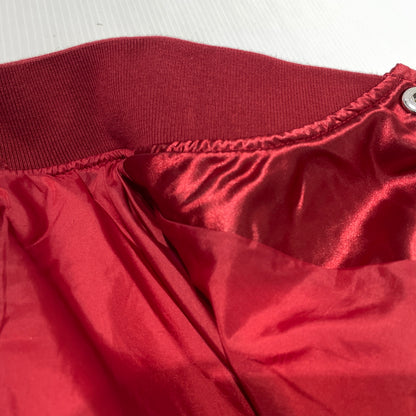 【中古品】【メンズ】 SUPREME シュプリーム × CHAMPION チャンピオン 別注コラボ 26AW QUILTED SATIN VARSITY JACKET 2026年秋冬 キルテッド サテン パーシティ ジャケット アウター 149-261004-sa-26-teih サイズ：XXL カラー：レッド 万代Net店