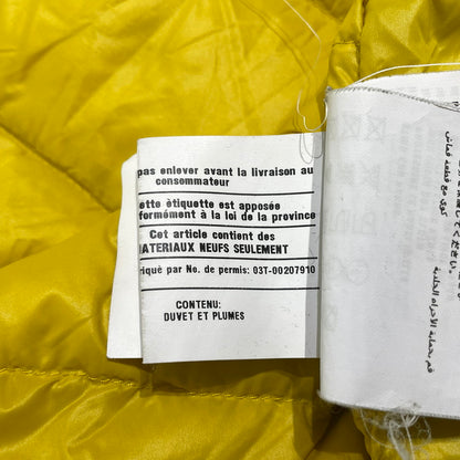【中古品】【メンズ】 PRADA プラダ TRIANGLE LOGO PLATE DOWN VEST SGA482 R151 ARO トライアングル ロゴプレート ダウンベスト ライトアウター 141-261014-yo-06-teih サイズ：48 カラー：イエロー 万代Net店