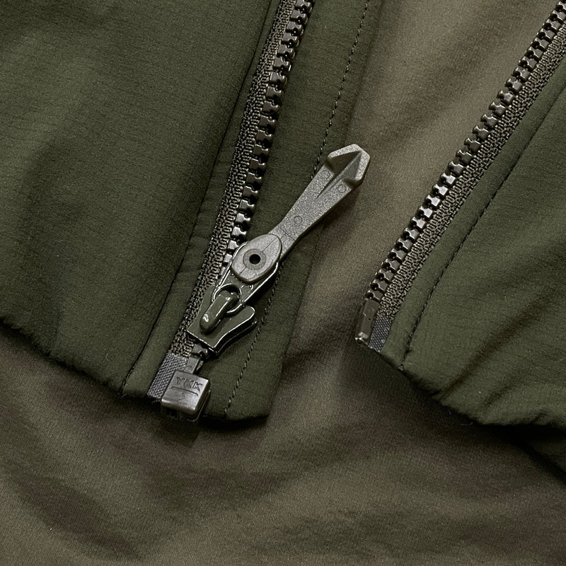 【中古品】【メンズ】 ARC TERYX アークテリクス アークテリクスATOM LT HOODY 24108-129850 アトム エルティ フーディ アウター 144-261007-sa-20-teih サイズ：S カラー：カーキ 万代Net店