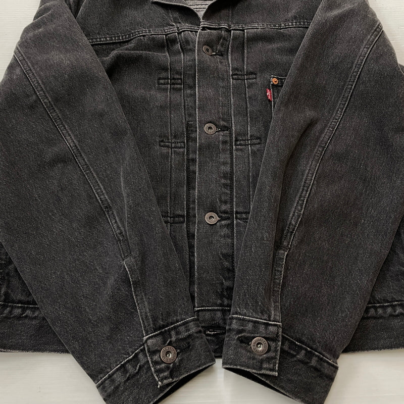 【中古品】【メンズ】 LEVI'S リーバイス 1ST TRUCKER JACKET "BLACK STONEWASH" A3174-00000 ファースト トラッカー ジャケット ブラック ストーン ウォッシュ アウター 145-261007-sa-22-teih サイズ：M カラー：ブラック 万代Net店