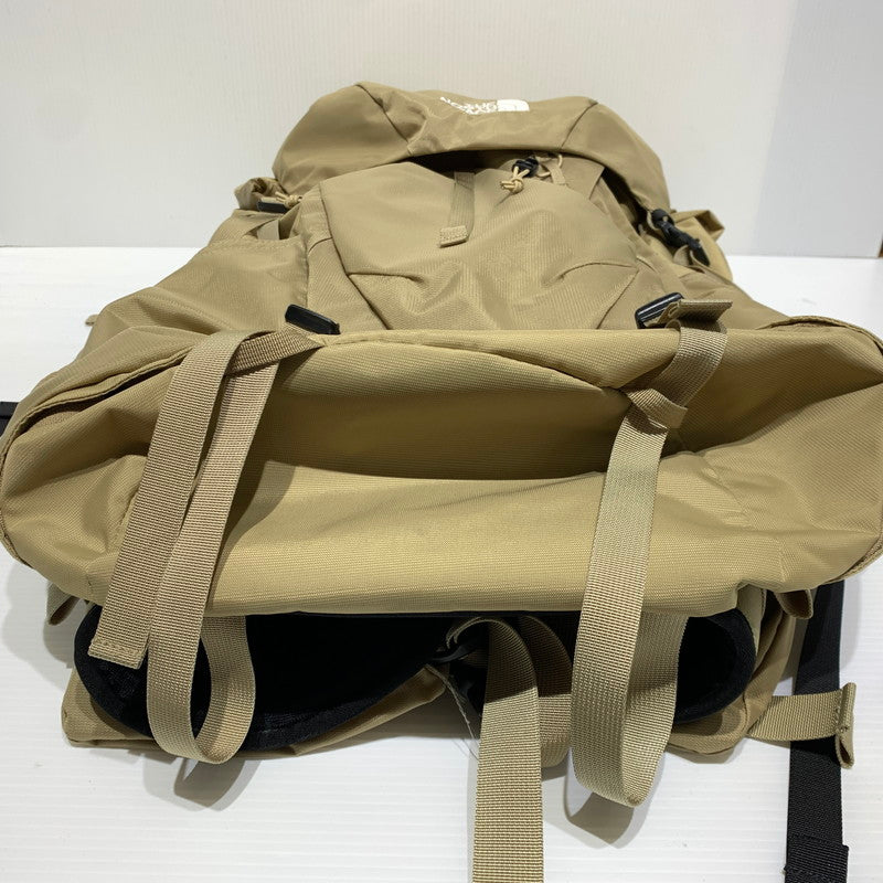 【中古品】【メンズ/レディース】 THE NORTH FACE ザ・ノースフェイス TELLUS 45 NM62200 テルス トレッキング バックパック カバン アウトドア 188-261011-ko-15-teih カラー：ベージュ 万代Net店