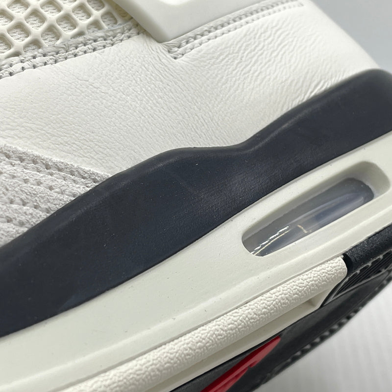 【中古品】【メンズ】 NIKE ナイキ AIRJORDAN 4 RETRO OG FC IM4002-100 エアジョーダン 4 レトロ オージー フライト クラブ スニーカー 靴 160-261007-sa-08-teih サイズ：27.5cm カラー：ホワイト 万代Net店