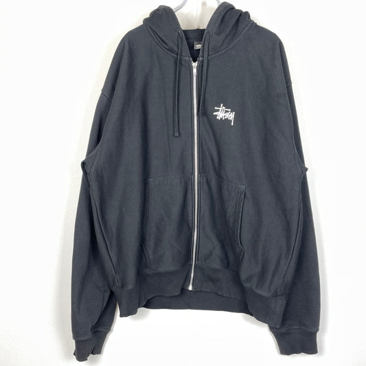 【中古品】【メンズ】 STUSSY ステューシー LOGO ZIPUP PARKA 1974870 ロゴ ジップアップ パーカー フルジップパーカー 長袖 トップス 142-261007-sa-18-teih サイズ：XL カラー：ブラック 万代Net店