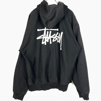 【中古品】【メンズ】 STUSSY ステューシー LOGO ZIPUP PARKA 1974870 ロゴ ジップアップ パーカー フルジップパーカー 長袖 トップス 142-261007-sa-18-teih サイズ：XL カラー：ブラック 万代Net店