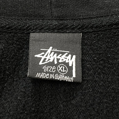 【中古品】【メンズ】 STUSSY ステューシー LOGO ZIPUP PARKA 1974870 ロゴ ジップアップ パーカー フルジップパーカー 長袖 トップス 142-261007-sa-18-teih サイズ：XL カラー：ブラック 万代Net店