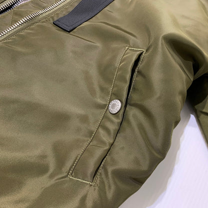【中古品】【メンズ】 VANSON バンソン OVAL EMBLEM MA-1 FLIGHT JACKET NVJK-2504 オーバルエンブレム MA-1 フライトジャケット アウター 145-261009-ko-10-teih サイズ：L カラー：カーキ 万代Net店