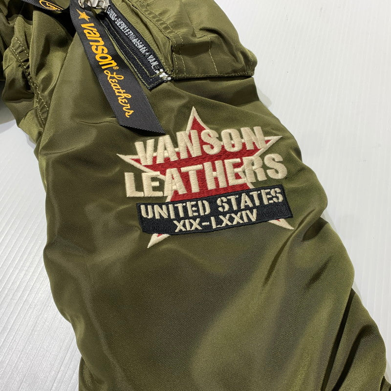 【中古品】【メンズ】 VANSON バンソン OVAL EMBLEM MA-1 FLIGHT JACKET NVJK-2504 オーバルエンブレム MA-1 フライトジャケット アウター 145-261009-ko-10-teih サイズ：L カラー：カーキ 万代Net店