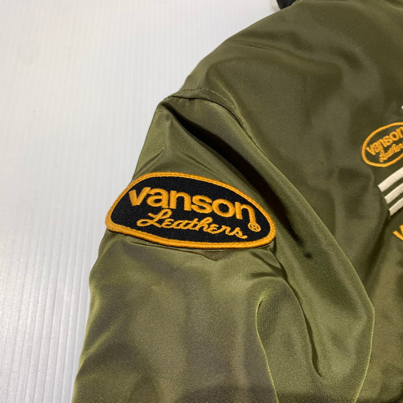 【中古品】【メンズ】 VANSON バンソン OVAL EMBLEM MA-1 FLIGHT JACKET NVJK-2504 オーバルエンブレム MA-1 フライトジャケット アウター 145-261009-ko-10-teih サイズ：L カラー：カーキ 万代Net店
