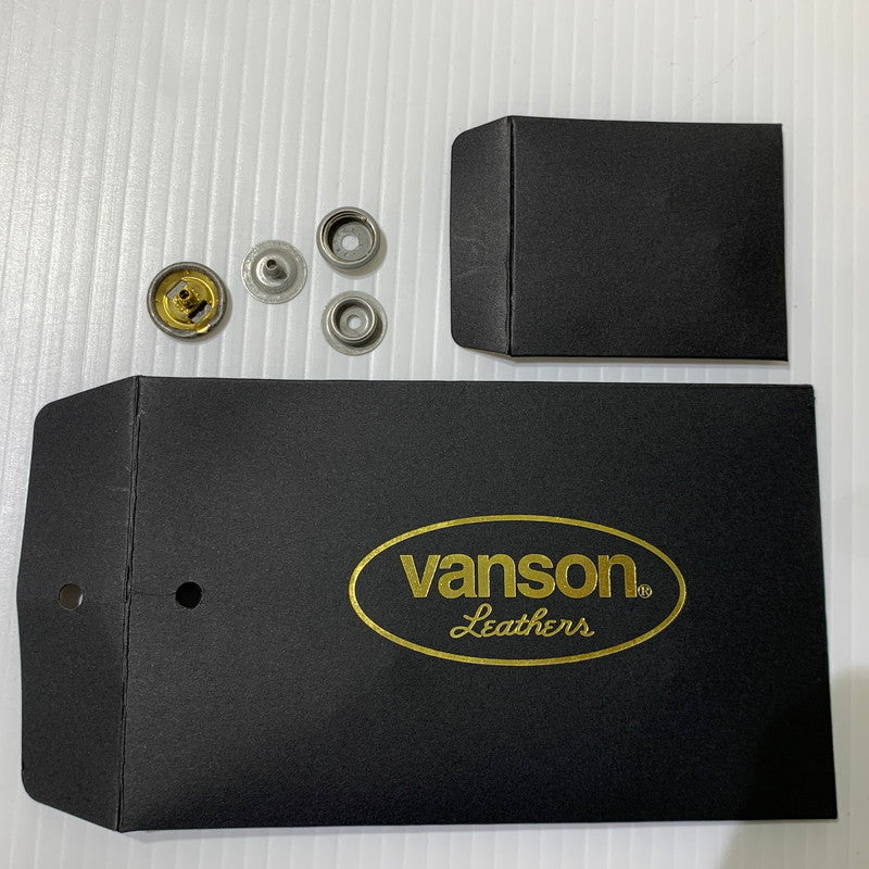 【中古品】【メンズ】 VANSON バンソン OVAL EMBLEM MA-1 FLIGHT JACKET NVJK-2504 オーバルエンブレム MA-1 フライトジャケット アウター 145-261009-ko-10-teih サイズ：L カラー：カーキ 万代Net店