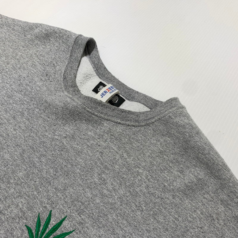 【中古品】【メンズ】 WACKO MARIA ワコマリア × 舐達磨 別注 コラボ HIGH TIMES SWEAT ハイ タイマス スウェット トップス トレーナー 140-261009-ko-03-teih サイズ：XL カラー：グレー 万代Net店