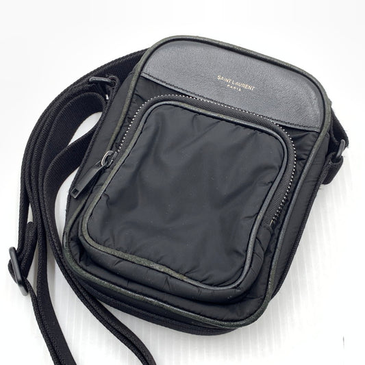 【現状渡し品】【メンズ/レディース】 Saint Laurent サン・ローラン MINI SHOULDER BAG 779661 ミニ ショルダーバッグ カバン カメラバッグ 180-261011-ko-13-teih カラー：ブラック 万代Net店