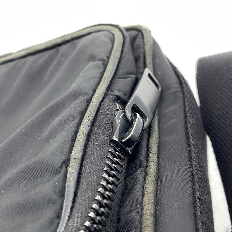 【現状渡し品】【メンズ/レディース】 Saint Laurent サン・ローラン MINI SHOULDER BAG 779661 ミニ ショルダーバッグ カバン カメラバッグ 180-261011-ko-13-teih カラー：ブラック 万代Net店