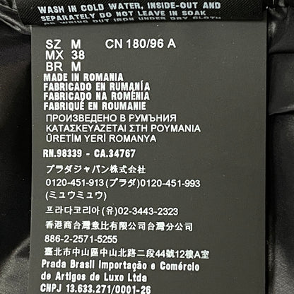 【中古品】【メンズ】 PRADA プラダ SHINY NYLON DOWN JACKET SGC089 シャイニー ナイロン ダウン ジャケット アウター 141-261011-sa-06-teih サイズ：M カラー：ブラック 万代Net店