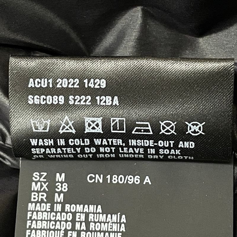 【中古品】【メンズ】 PRADA プラダ SHINY NYLON DOWN JACKET SGC089 シャイニー ナイロン ダウン ジャケット アウター 141-261011-sa-06-teih サイズ：M カラー：ブラック 万代Net店