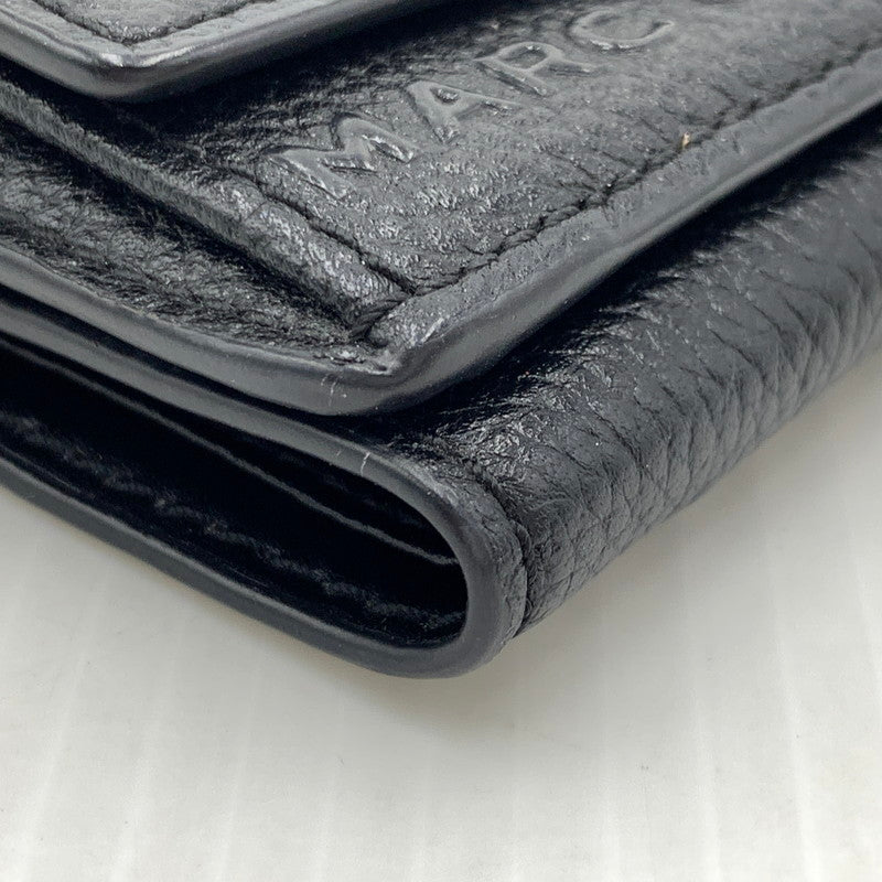 【中古品】【メンズ/レディース】 MARC JACOBS マーク・ジェイコブス THE TEXTURED BOX M0015111 001 テクスチャード ボックス 三つ折り財布 コンパクトウォレット 200-261011-ko-11-teih カラー：ブラック 万代Net店