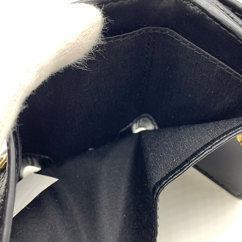 【中古品】【メンズ/レディース】 MARC JACOBS マーク・ジェイコブス THE TEXTURED BOX M0015111 001 テクスチャード ボックス 三つ折り財布 コンパクトウォレット 200-261011-ko-11-teih カラー：ブラック 万代Net店