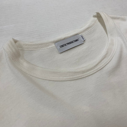 【中古品】【メンズ】 COOTIE PRODUCTIONS クーティープロダクションズ × Jakob Morley ヤコブ モーリー 別注コラボ PRINT S/S TEE プリント ショートスリーブTシャツ 半袖トップス 142-261019-ss-05-teih サイズ：M カラー：ホワイト 万代Net店